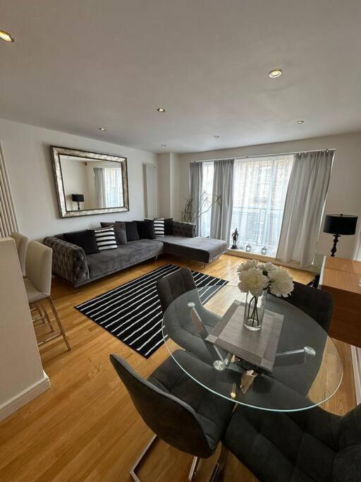 Two Br Flat 5 Mins Walk From London Eye G96 아파트 외부 사진